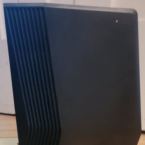 Nighthawk Two-in-One Cable Modem & Wireless Router - Picture 3 of 4